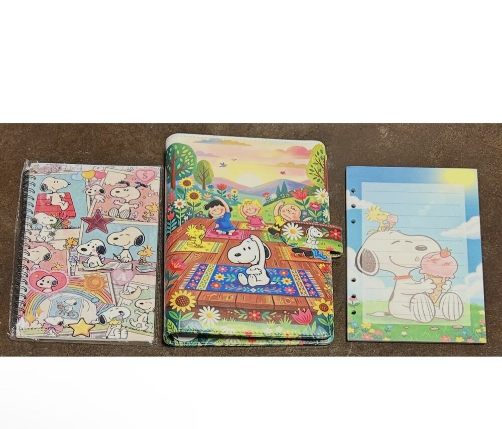 Snoopy size A5 Binder w/ stationery paper and notebook